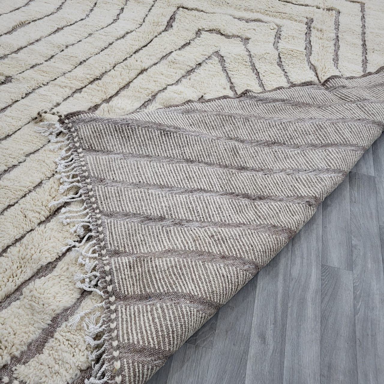 8x10 ft morocccan wool rug