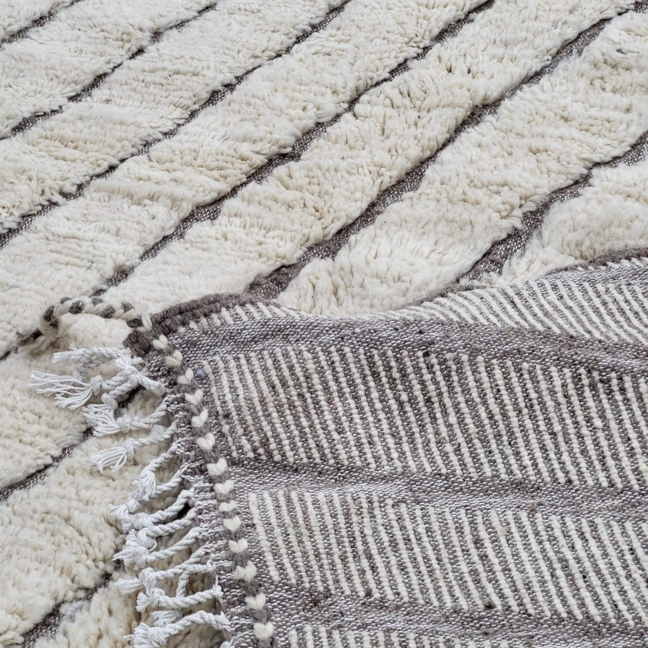 8x10 ft morocccan wool rug